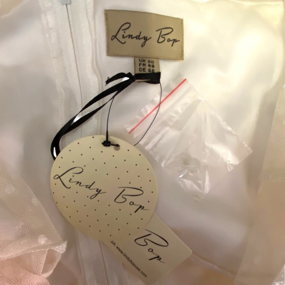 NWT Lindy Bop Ivory Aleena Swing Dress Sz 16 - Picture 4 of 6